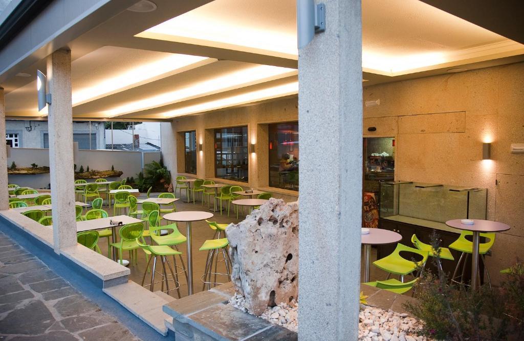Hostal Restaurante Terra Cha Vilalba Buitenkant foto
